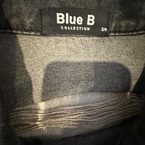 Blue B Dark Distressed Cropped Denim Jacket with Rhinestone Fringe
Size S/M - Picture 5 of 9